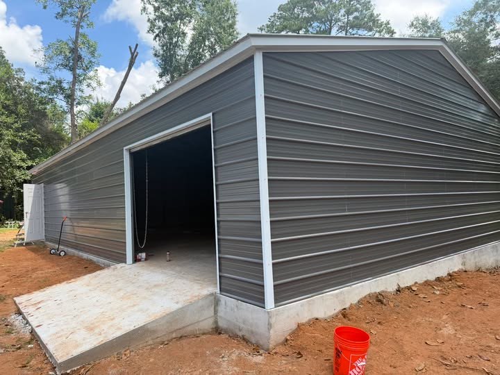 The finished storeroom building
